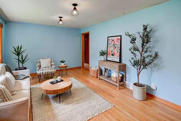 214 N Meadow Lane, Madison, WI 53705