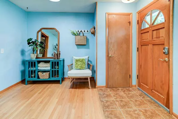 214 N Meadow Lane, Madison, WI 53705