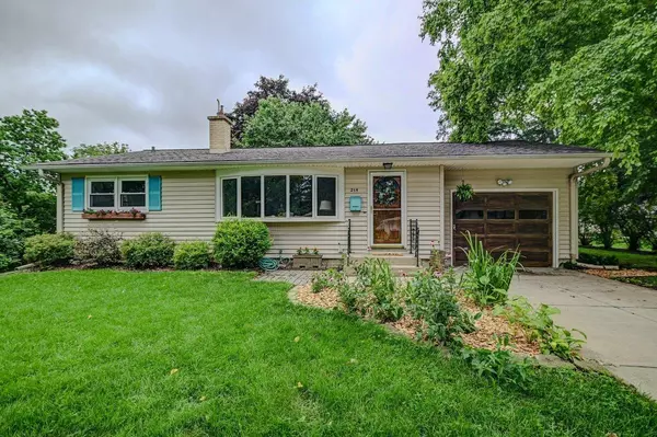 214 N Meadow Lane, Madison, WI 53705