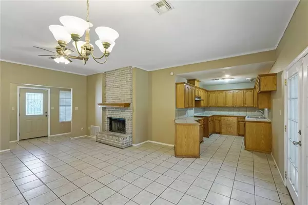 1205 Wyoming ST, Alice, TX 78332