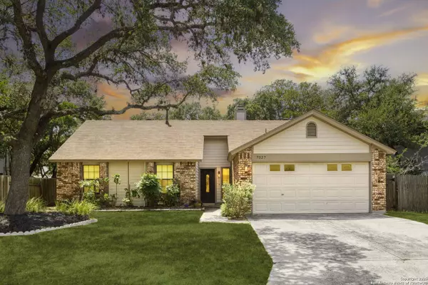 7327 Lazy, San Antonio, TX 78250