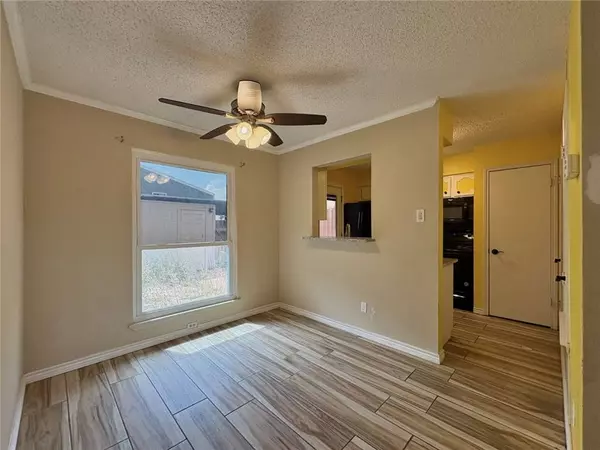 6702 Everhart RD #H105, Corpus Christi, TX 78413