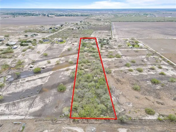 697 S County Road 305, Orange Grove, TX 78372