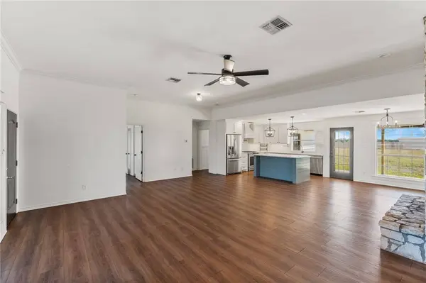 5418 County Road 101, Robstown, TX 78380