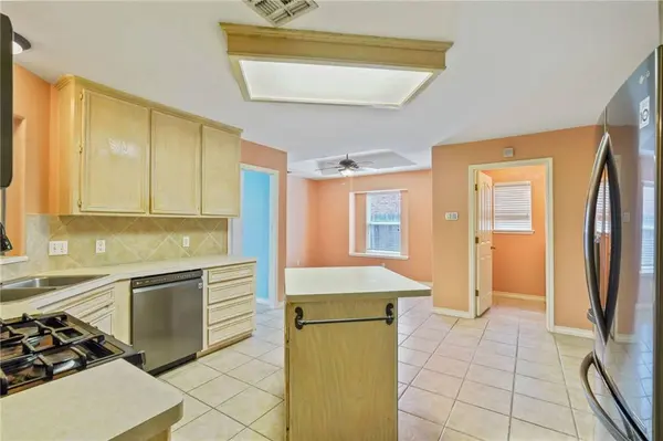 4206 Aaron CV, Corpus Christi, TX 78413