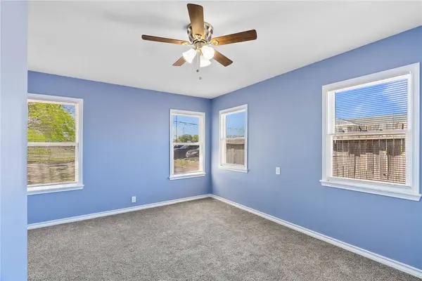 9918 Leopard St, Corpus Christi, TX 78410