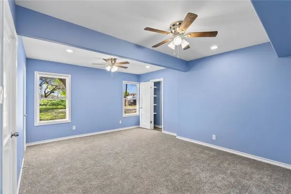 9918 Leopard St, Corpus Christi, TX 78410