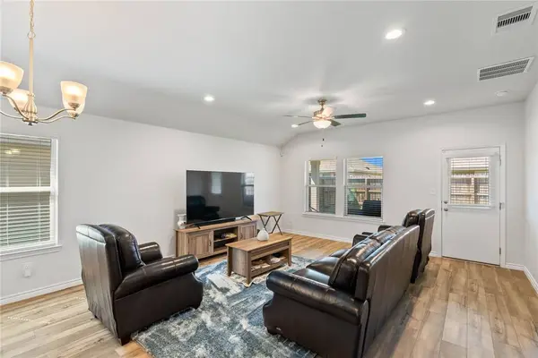 7734 Lariat Toss DR, Corpus Christi, TX 78414
