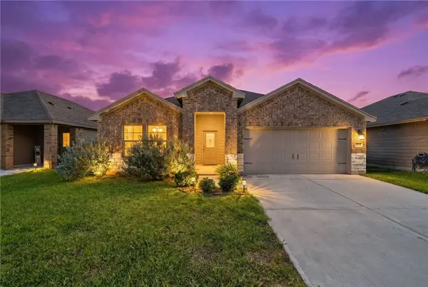 7734 Lariat Toss DR, Corpus Christi, TX 78414