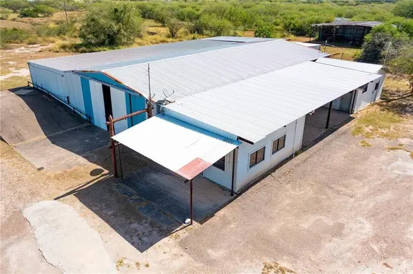 1055 S Smith AVE, Hebbronville, TX 78361