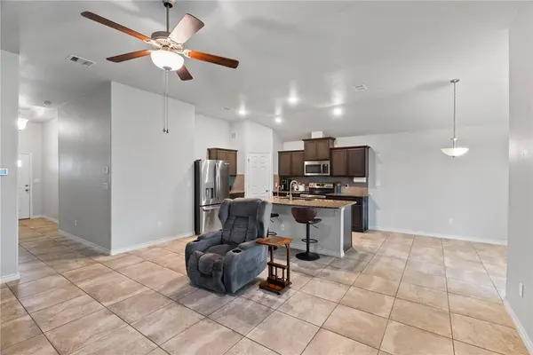 9441 English Oak DR, Corpus Christi, TX 78410