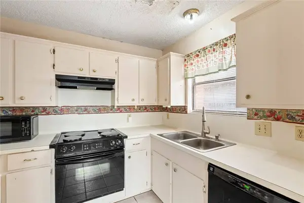 7806 Wolverine DR, Corpus Christi, TX 78414