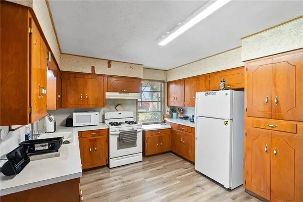 104 Dahme ST, Orange Grove, TX 78372