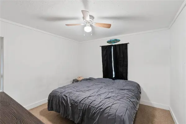 1033 E 4th ST, Alice, TX 78332