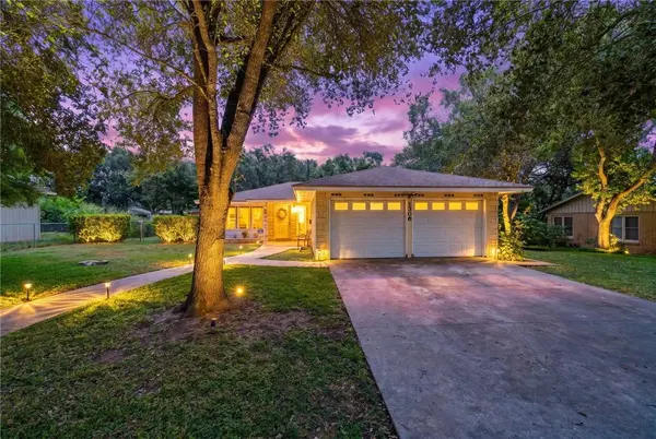 1306 Rose DR