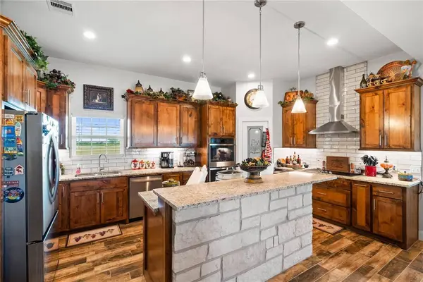6418 FM 624, Robstown, TX 78380