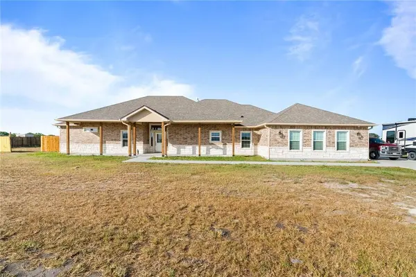 6418 FM 624, Robstown, TX 78380