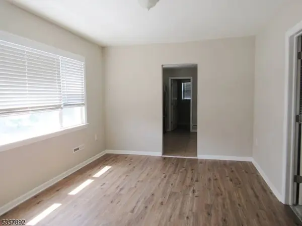 1205 Ringwood Ave, Wanaque Boro, NJ 07420