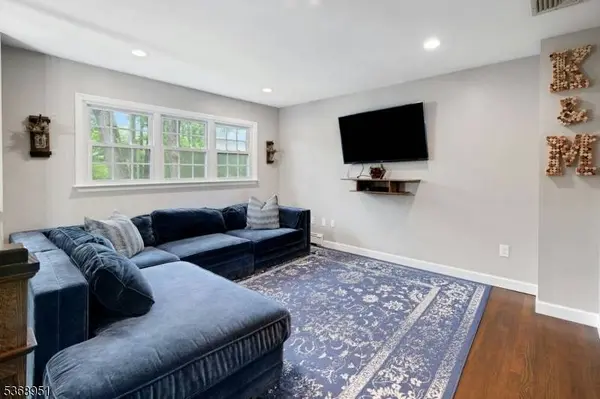 107 Mountain Circle, West Milford Twp., NJ 07480