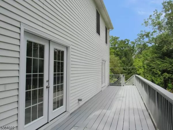 54 Race Track Dr, West Milford Twp., NJ 07421