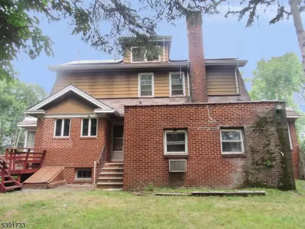 300 Windsor Rd, Englewood City, NJ 07631