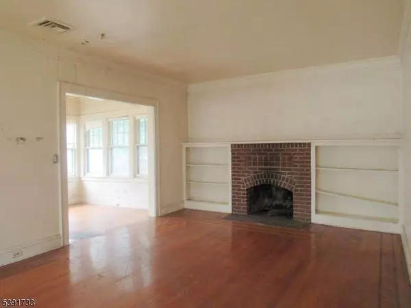 300 Windsor Rd, Englewood City, NJ 07631