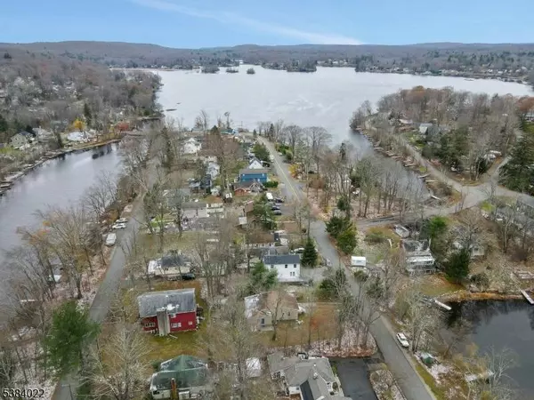 54 Race Track Dr, West Milford Twp., NJ 07421