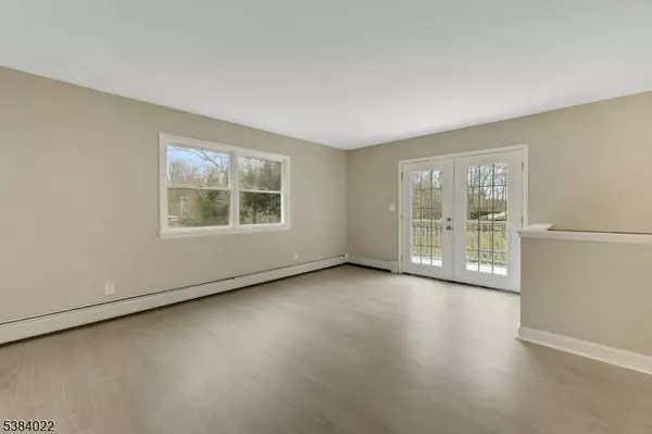 54 Race Track Dr, West Milford Twp., NJ 07421