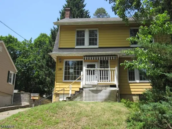 19 New St, High Bridge Boro, NJ 08829