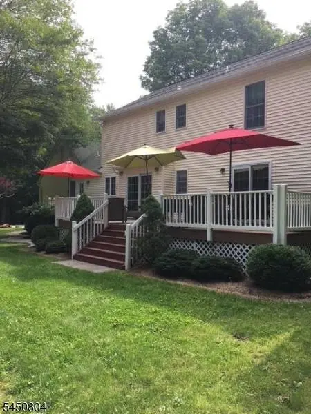 112 Timber Ln, West Milford Twp., NJ 07435
