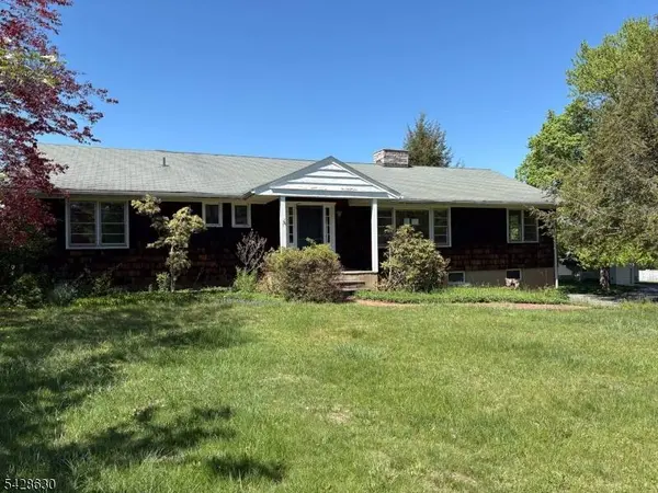 18 Pottersville Rd, Peapack Gladstone Boro, NJ 07934