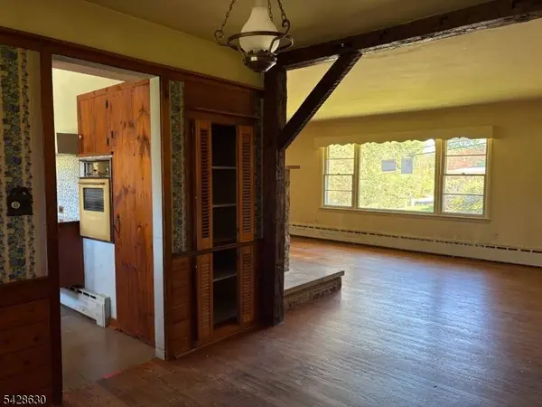 18 Pottersville Rd, Peapack Gladstone Boro, NJ 07934