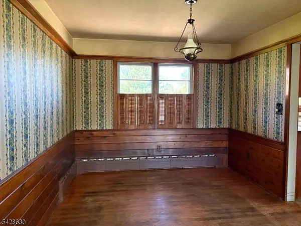 18 Pottersville Rd, Peapack Gladstone Boro, NJ 07934