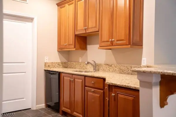 804 River Pl, Butler Boro, NJ 07405