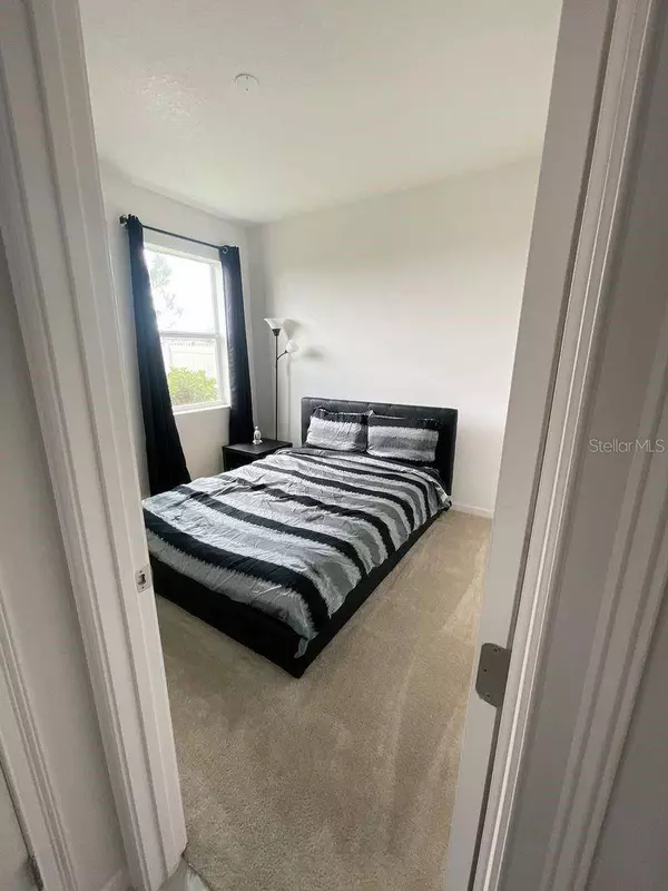 181 TRINITY RIDGE CIR, Davenport, FL 33897