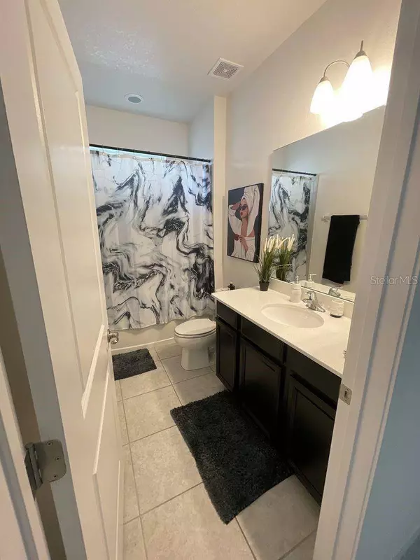 181 TRINITY RIDGE CIR, Davenport, FL 33897