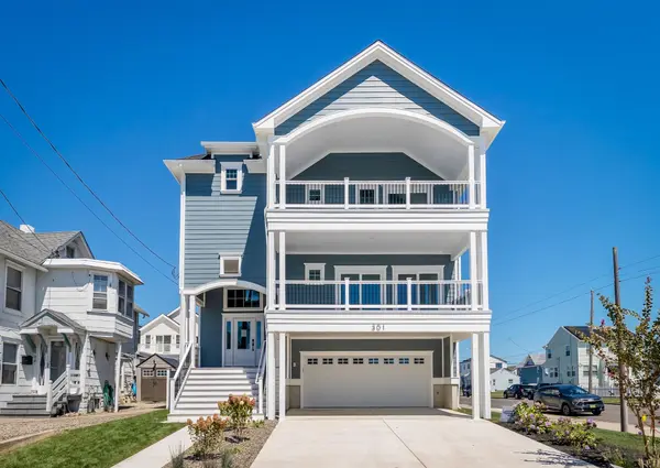 Buying a House in North Wildwood NJ vs. Philadelphia: 7 Key Differences