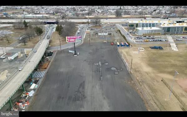 6425 NEW STATE RD, Philadelphia, PA 19135