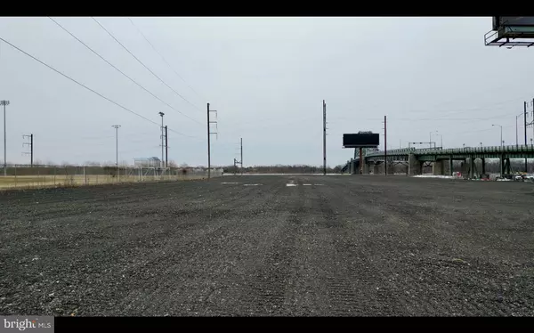 6425 NEW STATE RD, Philadelphia, PA 19135