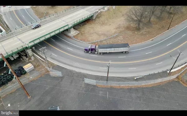 6425 NEW STATE RD, Philadelphia, PA 19135