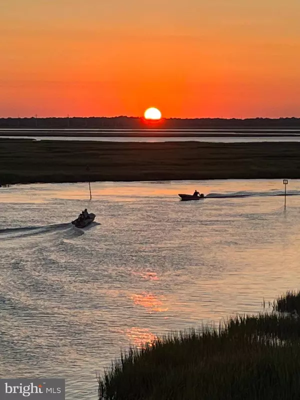 520 W SPRUCE AVE #205, Wildwood, NJ 08260