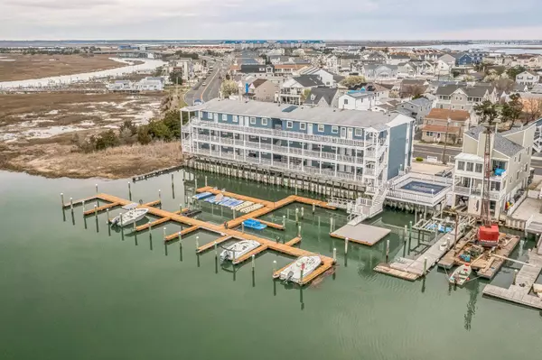 520 W Spruce Avenue, North Wildwood, NJ 08260