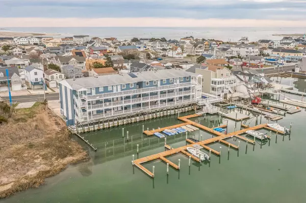 520 W Spruce Avenue, North Wildwood, NJ 08260