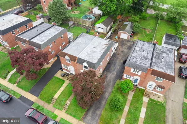 1811 CRICKET LN, Folcroft, PA 19032