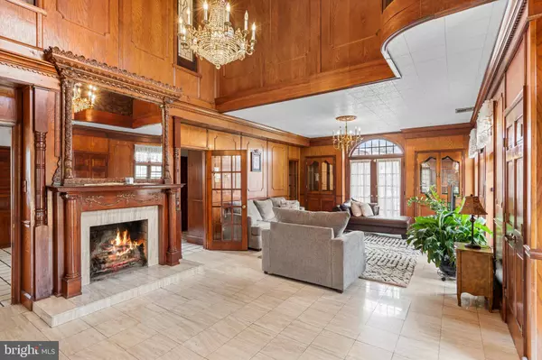 4000-2 FITLER ST, Philadelphia, PA 19114