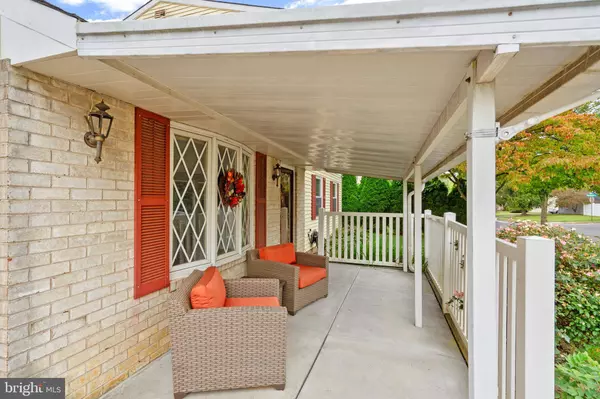 5813 EDGE AVE, Bensalem, PA 19020