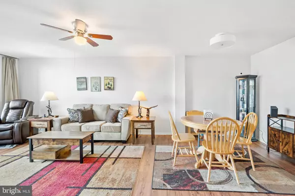 100 WEST AVE #301, Jenkintown, PA 19046