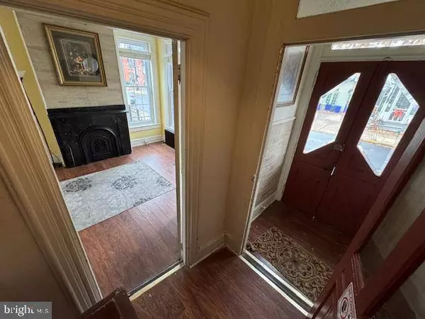 115 MULBERRY ST #1, Bristol, PA 19007