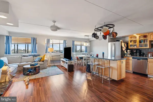 200-10 LOMBARD ST #713, Philadelphia, PA 19147