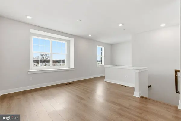 204A DOCK ST, Bensalem, PA 19020